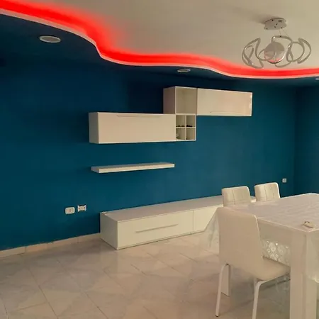 Apartment La Casa Colorata *